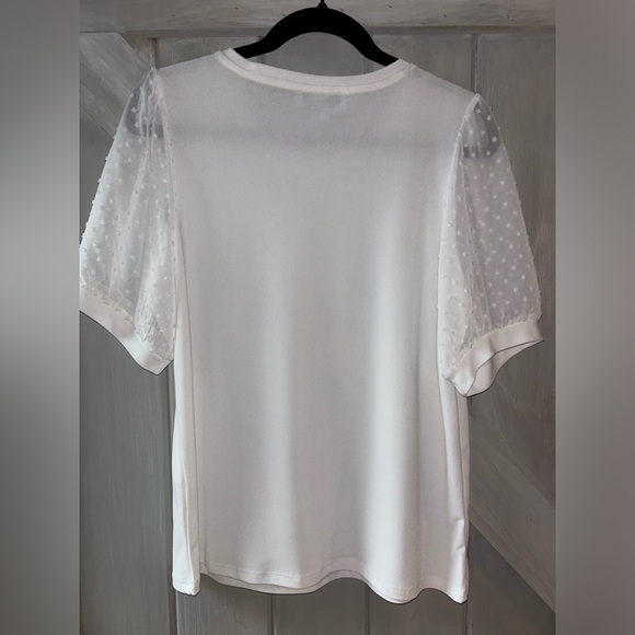 White Top - Picture 3 of 5